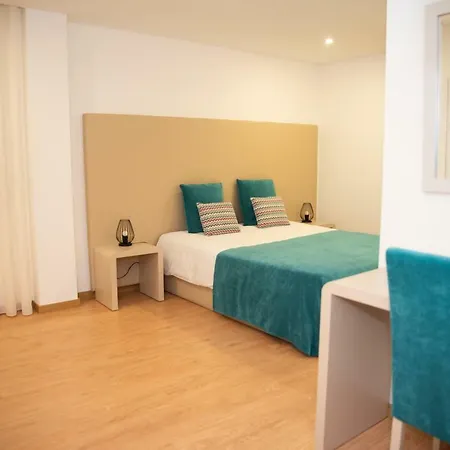 게스트하우스 Quinta Do Viso Local 미란다 두 코르부