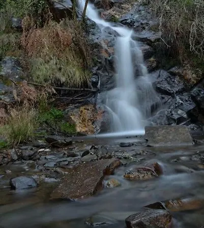 Quinta Do Viso Local בית הארחה